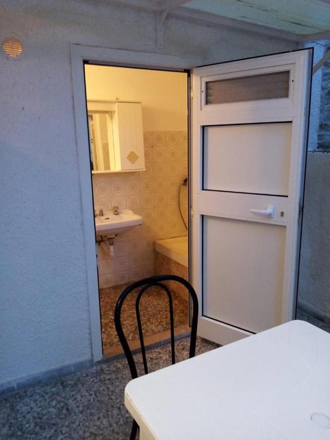Dimora Storica Fronte Mare Con Terrazzo Privato Villa Torre Canne Eksteriør billede
