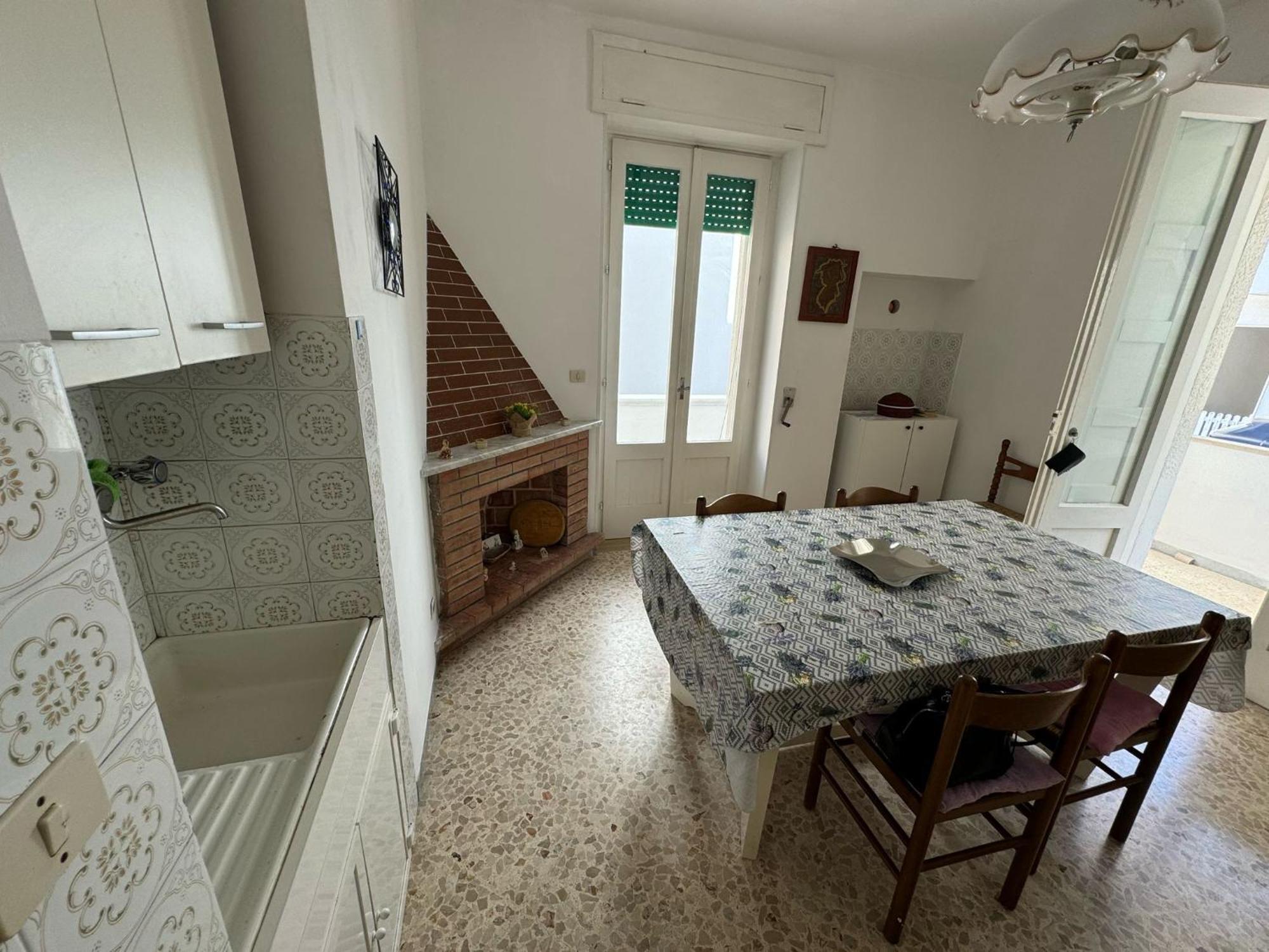 Dimora Storica Fronte Mare Con Terrazzo Privato Villa Torre Canne Eksteriør billede